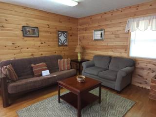 One Bedroom Cozy Cabin #23 on Patoka Lake in Southern Indiana - 4