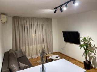 Cozy Apartment, in the center of Tirana - Tirana - 8