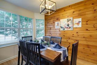 Cozy home near Pigeon Forge attractions - 7