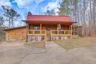 Cropwell Cabin with Fire Pit, Near Logan Martin Lake - - 0