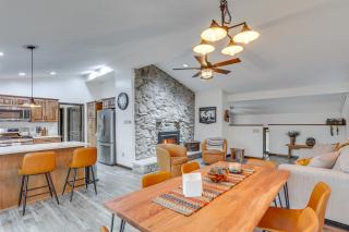 The Duck Farm Sugar Tree Hideaway with Yard! - 3