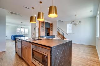 Sleek and Modern Nashville Home Walk to Marathon! - Nashville - 3