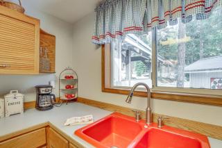 Washington Mountain Cabin 1 Mi to Lake Cle Elum - Ronald - 2