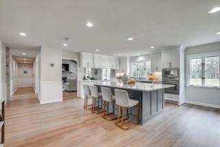 Peaceful Longview Home with Pond, 6 Mi to Downtown! - 4