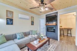 2 Mi to Dtwn Chic Waco Studio with Fire Pit! - Waco - 5