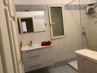 A casa da Mari stanza privata Bagno condiviso - Olbia - 1