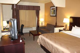 Quality Inn & Suites Terrell - 9