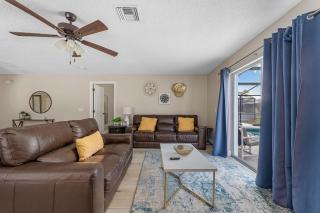 4BR w Heated Pool near Disney & Lake - Sleeps 10 - Kissimmee - 7