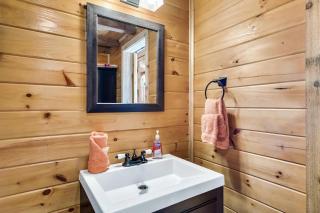 Views 1br15bath Pet-friendly With Hot Tub & Bbq - 2
