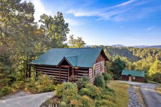 Smoky Mountain Cabin Hot Tub, Fire Pit & Views - 6