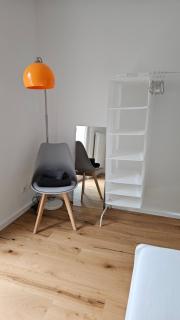 Ferienwohnung AS5 One Bamberg - modern in ruhiger Lage mit Balkon - Hallstadt - 4