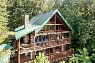 Secluded 3br Mountain View Cabin Hot Tub Pool - Sevierville - 6