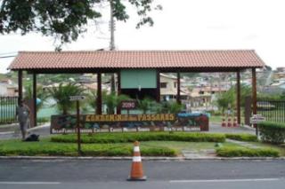 Casa com piscina, grande e espaçosa no Condomínio dos Pássaros - Cabo Frio - 2