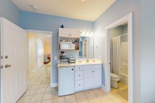 Mystic Marina, 204A - Southport - 4