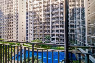 MALL OF ASIA Condo with Balcony Facing Pool @ Shore2 - Manila - 0