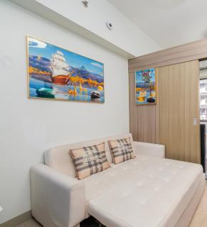 MALL OF ASIA Condo with Balcony Facing Pool @ Shore2 - Manila - 2