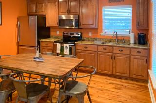 Gulf Breeze Getaway - 6