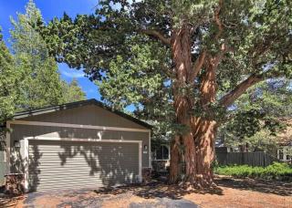 1987 Cherokee St, home - South Lake Tahoe - 0