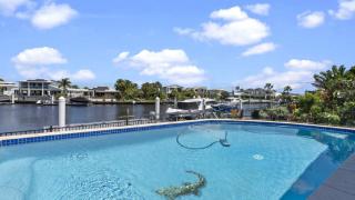 Bribie Bliss Luxe Canal Living - Banksia Beach - 4