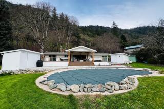 Riverfront Oasis - Salyer - 8