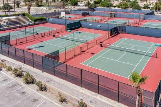 Country Club Comfort - Cathedral City - 5