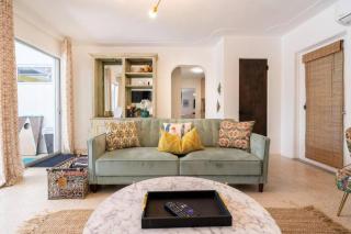 Fantastic Island House 1 mile to the beach with heated pool - 2