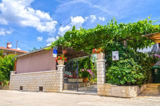 Holiday house with a parking space Pula - 22433 - Pula - 9
