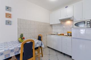 Apartments with a parking space Selce, Crikvenica - 22545 - 3