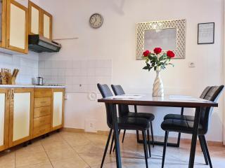 Apartments with parking spaces Baska, Krk - 22600 - Baška - 4