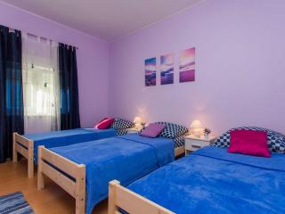 Apartments with WiFi Kastel Novi, Kastela - 22614 - Kaštela - 4