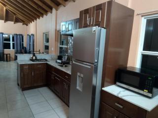 Zeus Estate Guesthouse - Grays Hill - 6