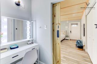 The Moose #6 - Modern Luxe Studio with Free Parking & King Bed - Memphis - 7