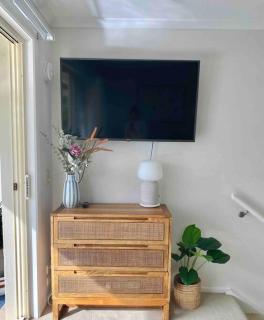 Casa Tropicana in Aqua Luna Resort - 1 BedRoom Ocean Views Surfs up! - Sapphire Beach - 5