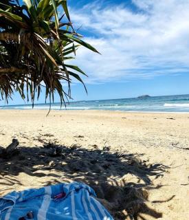 Casa Tropicana in Aqua Luna Resort - 1 BedRoom Ocean Views Surfs up! - Sapphire Beach - 0