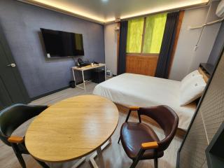 Yuna Hotel by Merciel - Yeongcheon - 4