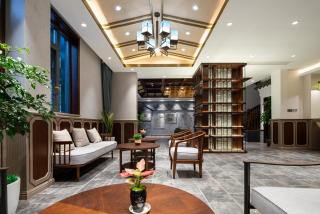 Nost algia S Hotel Near Chengdu Kuanzhai Alley - People's Park, Chengdu Panda Base, 10 minutes walk to subway , Free laundry, English communication well, Free coffee,Free travel advice - 3