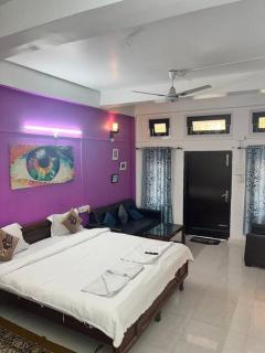 Vintage Studio Apartment - Guwahati - 4