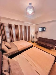 Sixteen Degrees Serenity - 8