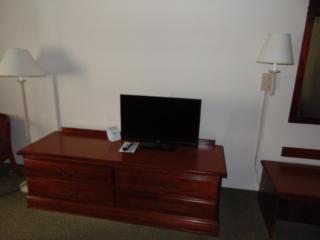 Days Inn by Wyndham Pentwater - 8