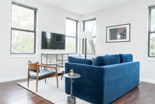 CozySuites Music Row Stunning 2BR -free parking 35 - Nashville - 2