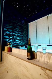 Flower Suite and Spa - La Seyne-sur-Mer - 1
