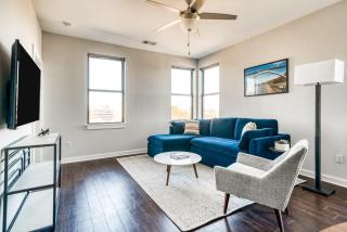 CozySuites Music Row Spacious 2BR with free parking 46 - Nashville - 5