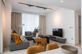 Beachfront Elegant 2BD Condo with Breathtaking Views -15AB01 - Dubai - 9