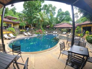 beautiful pool house - 3