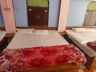 Annu sewa sadan - Mathura - 1