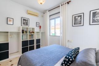 Apartamento Triana Los Remedios - Seville - 2
