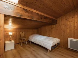 Appartement 3★ à La Clusaz : Proche Pistes, Cheminée, Mezzanine, Garage - FR-1-304-259 - La Clusaz - 2