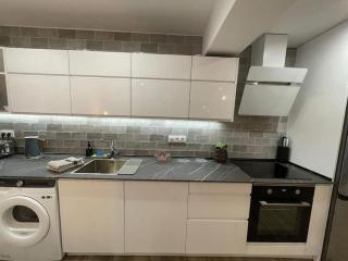 Waterfront 3 bed apartment, 90m from the beach - Platja de l'Arenal - 1