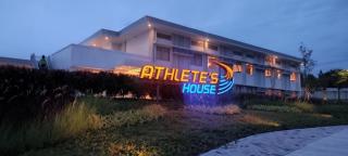 Athlete's House - Imus - 7