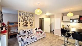 Le Debussy 5 personnes, lit bébé, balcon, parking privé gratuit - Chessy - 8